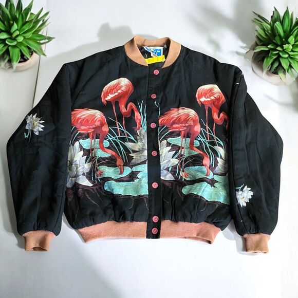 Vtg Black bomber jacket Size Medium M buttons flamingos lily pad flowers printed - Picture 1 of 16